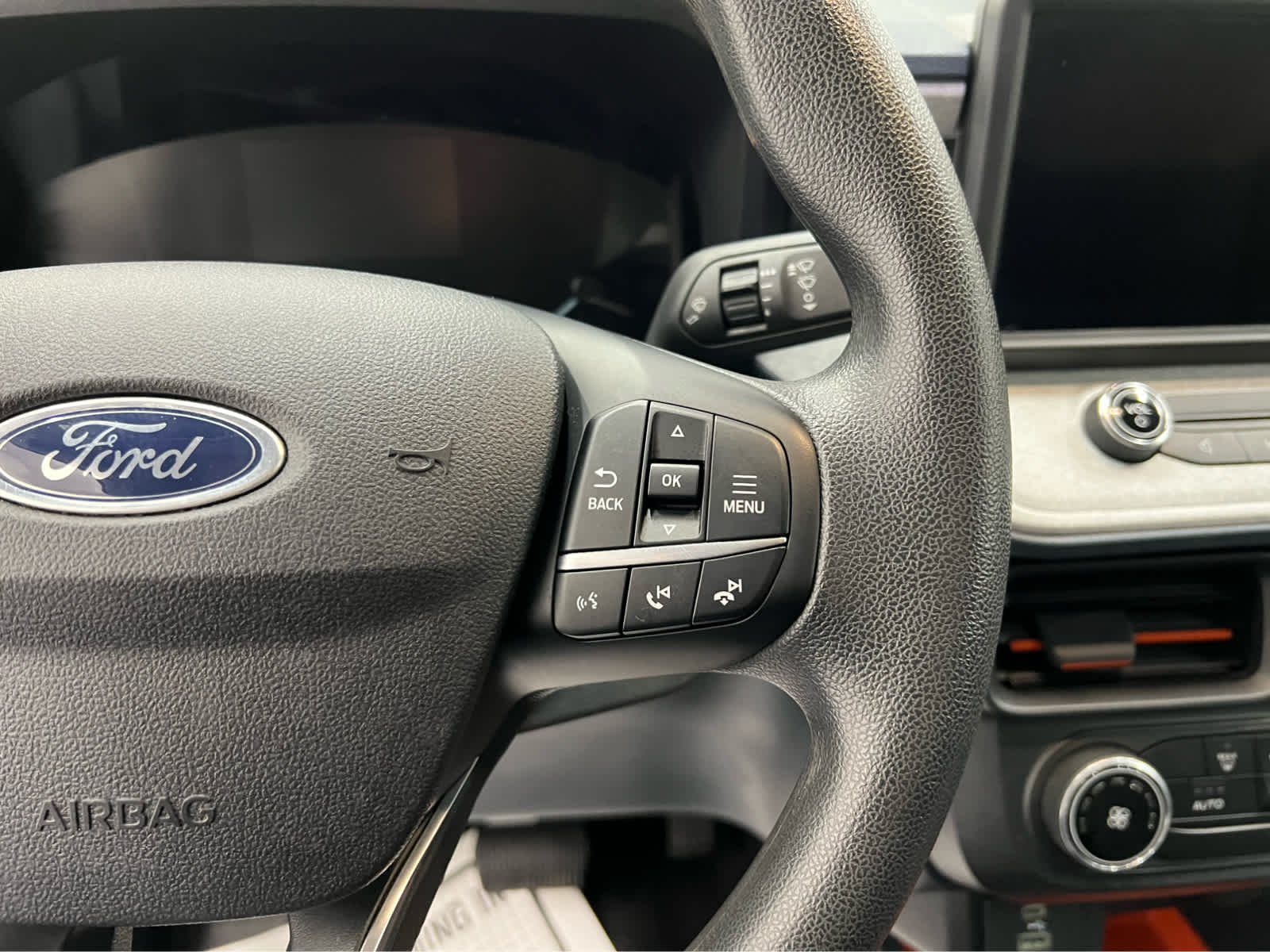 Used 2024 Cactus Gray Ford XLT image 15