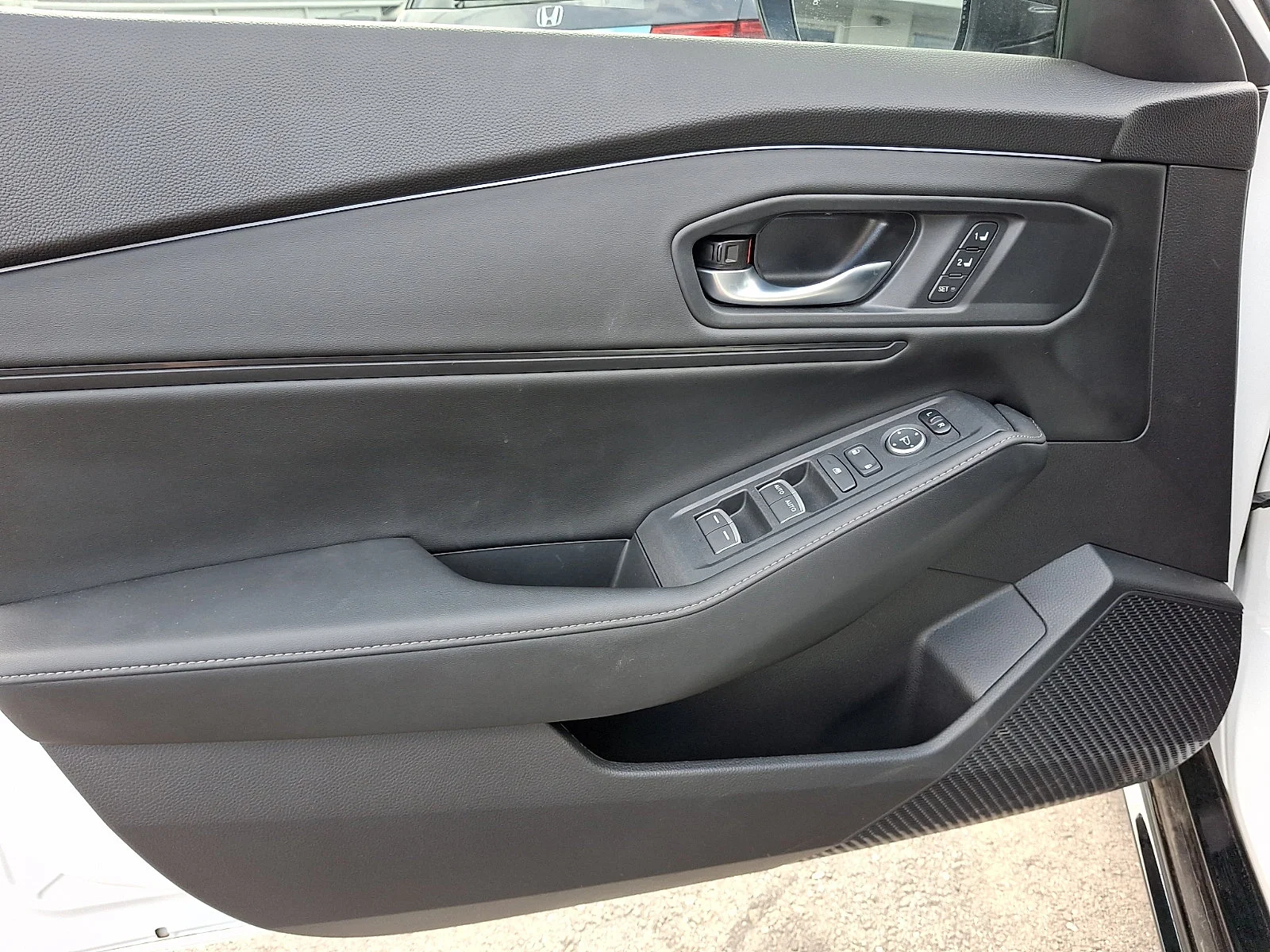 2025 Honda Accord Hybrid Sport-L - Photo 43