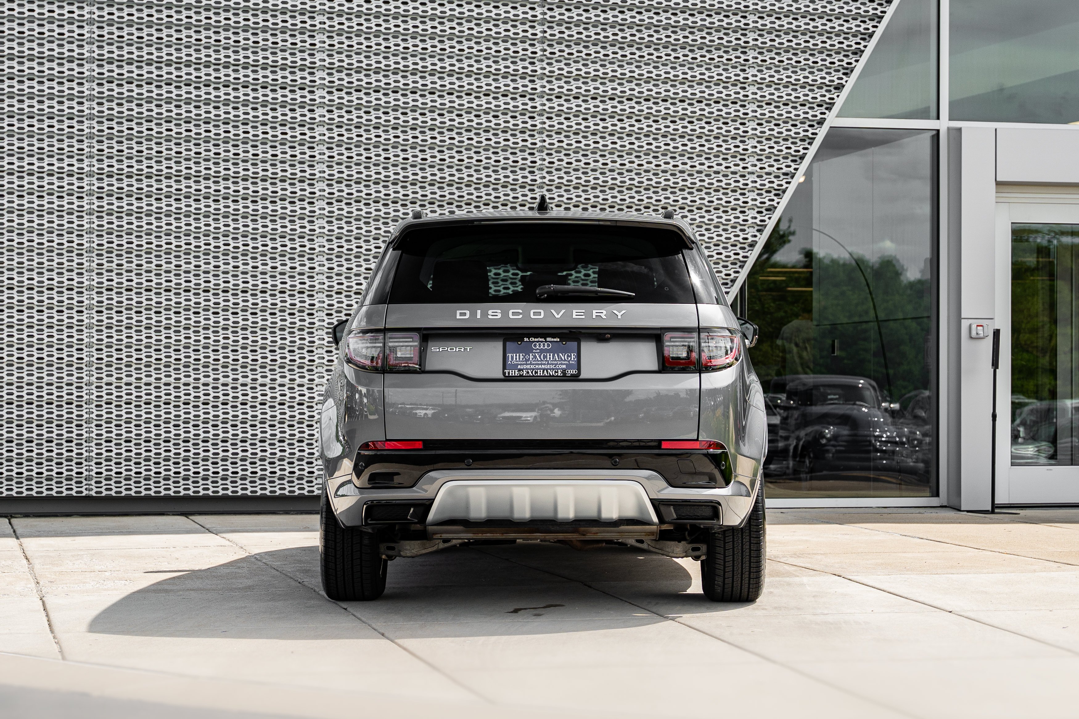 Used 2024 Eiger Gray Metallic Land Rover Core S image 28