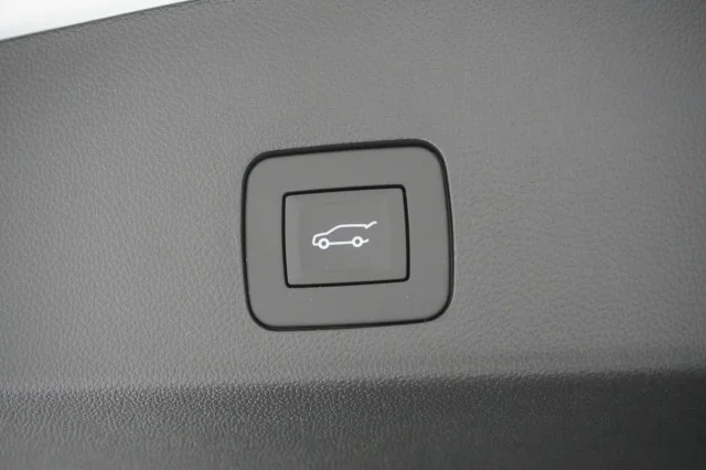 New 2026 Summit White Buick Preferred image 9