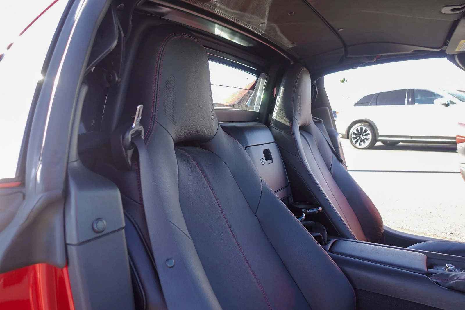 Used 2018 Red Crystal Mazda Grand Touring image 12
