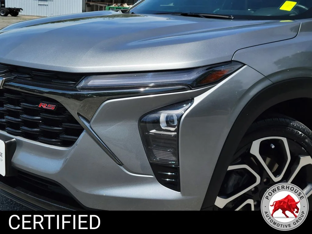 Certified Used 2025 Gray Chevrolet 2RS image 11