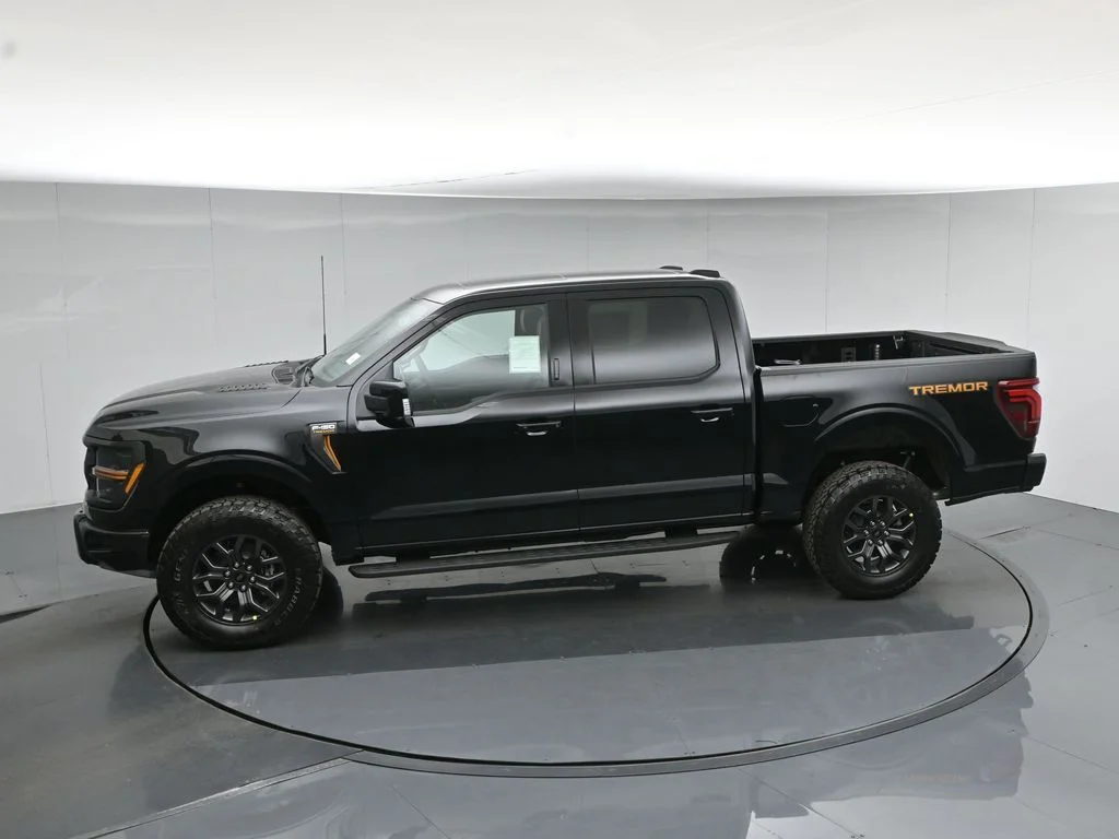 New 2026 Agate Black Metallic Ford Tremor image 49