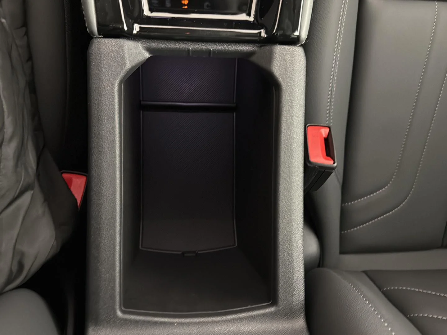 New 2026 Mythos Black Metallic Audi S line image 18