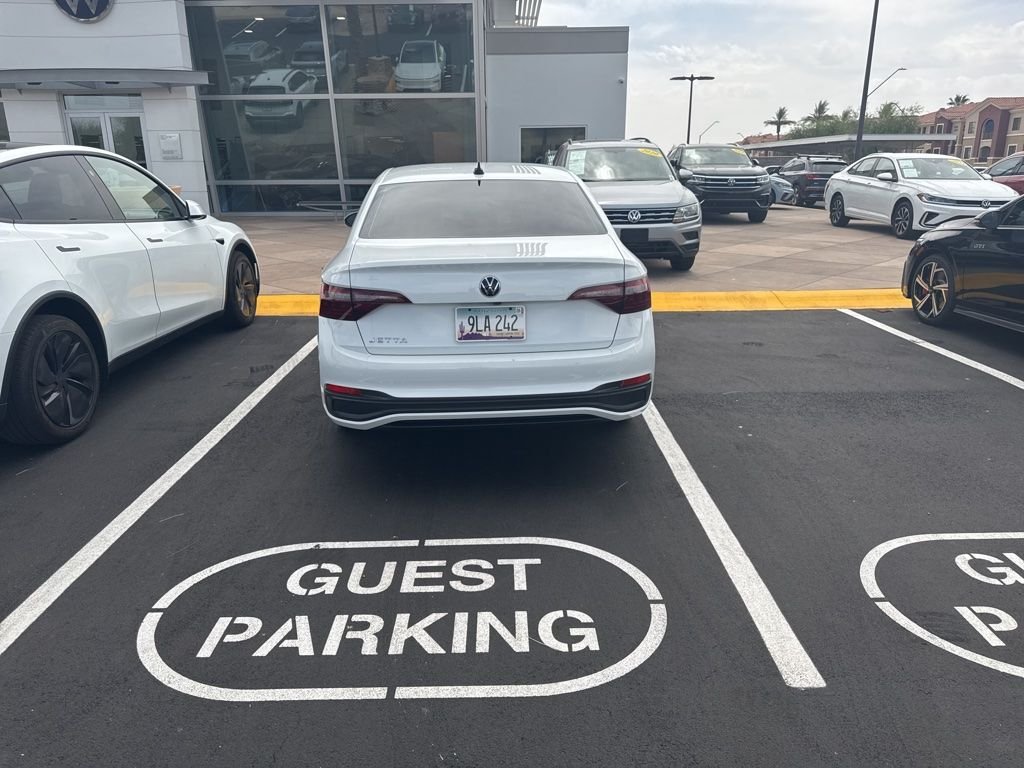 Certified Used 2023 White Volkswagen 1.5T S image 8