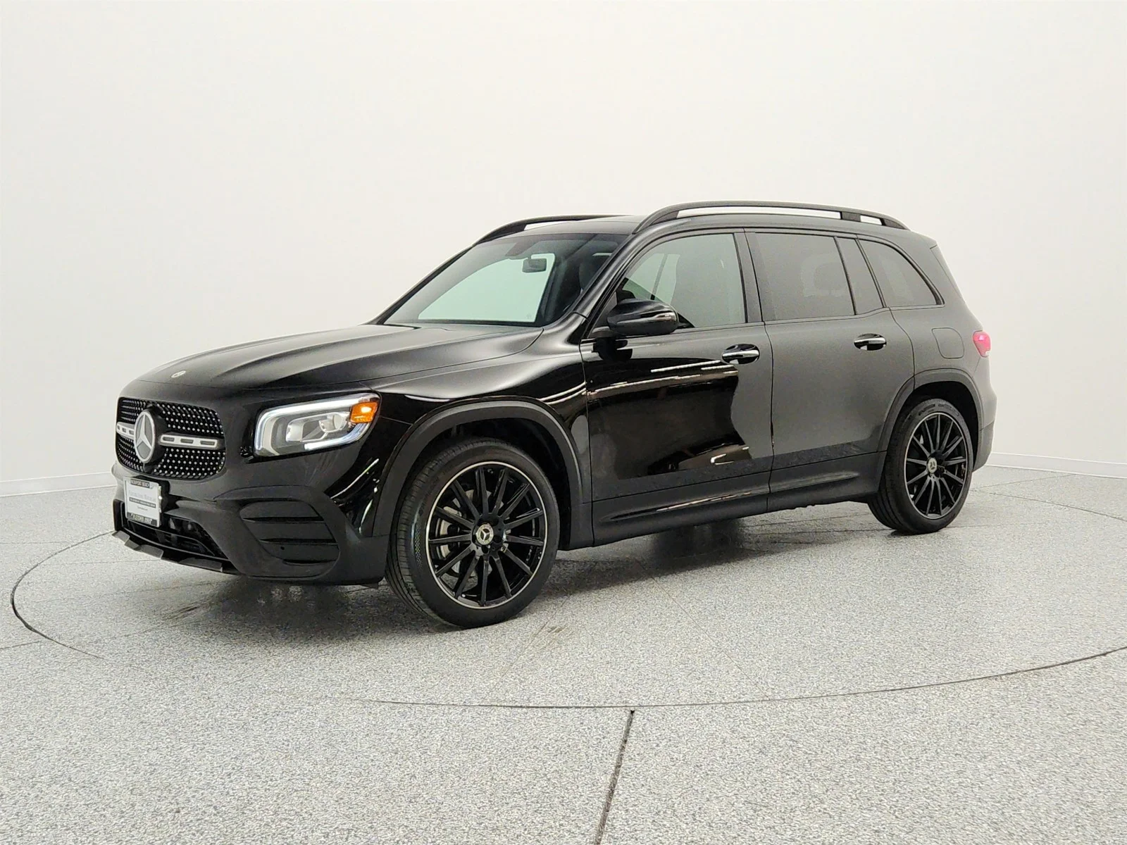 2022 Mercedes-Benz GLB GLB 250's photo