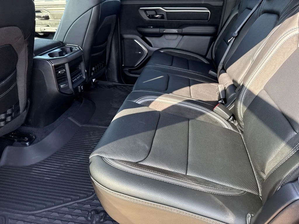 New 2026 Diamond Black Crystal Pearl-Coat Exterior Paint RAM RHO image 18