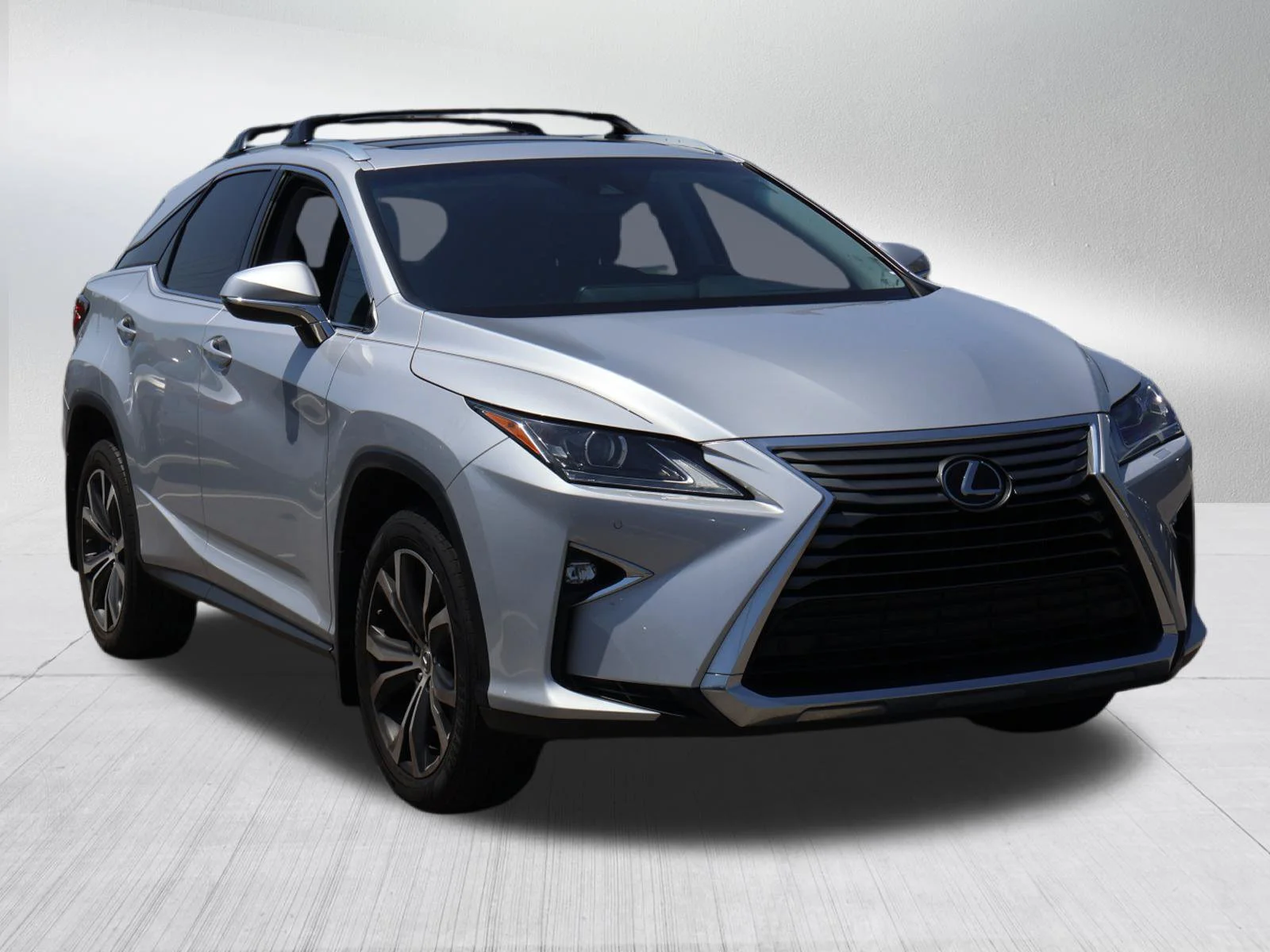 Used 2017 Silver Lining Metallic Lexus RX 350 image 1
