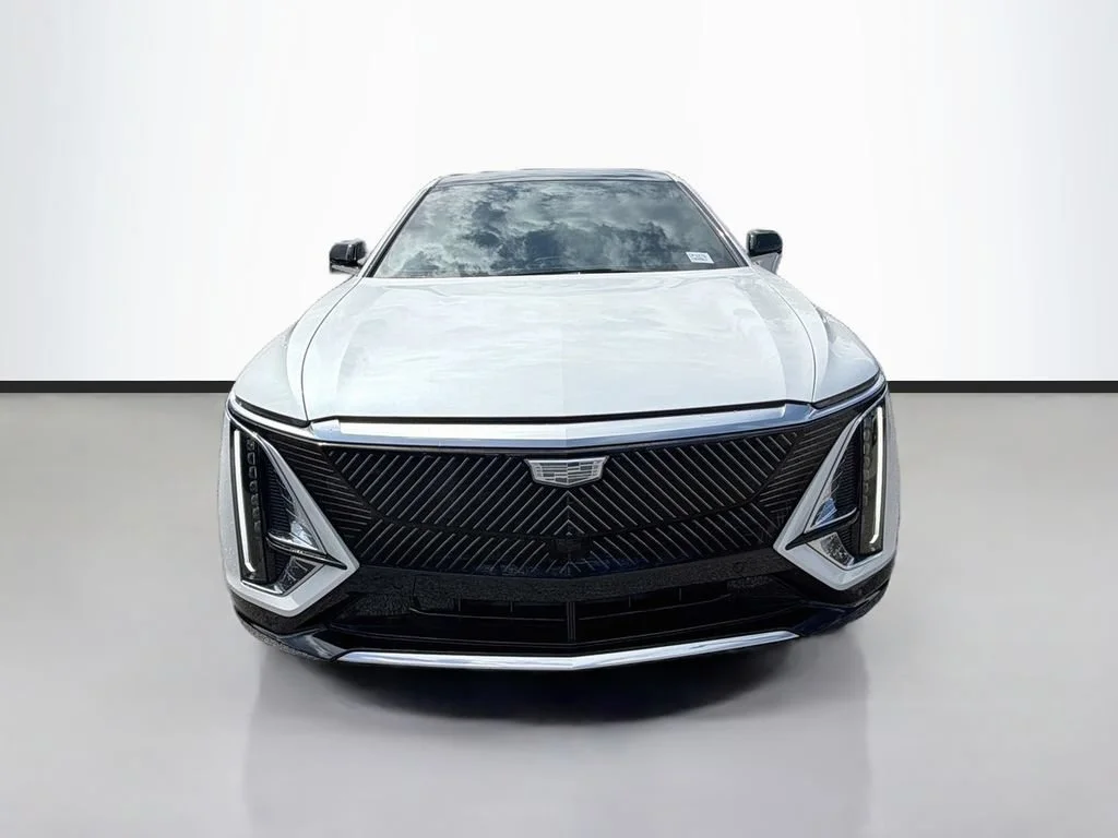 Used 2024 Cadillac LYRIQ Tech with VIN 1GYKPMRLXRZ139709 for sale in Charleston, SC