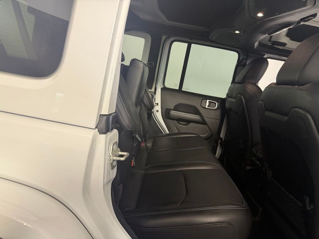 Used 2024 White Jeep Rubicon 4xe image 31