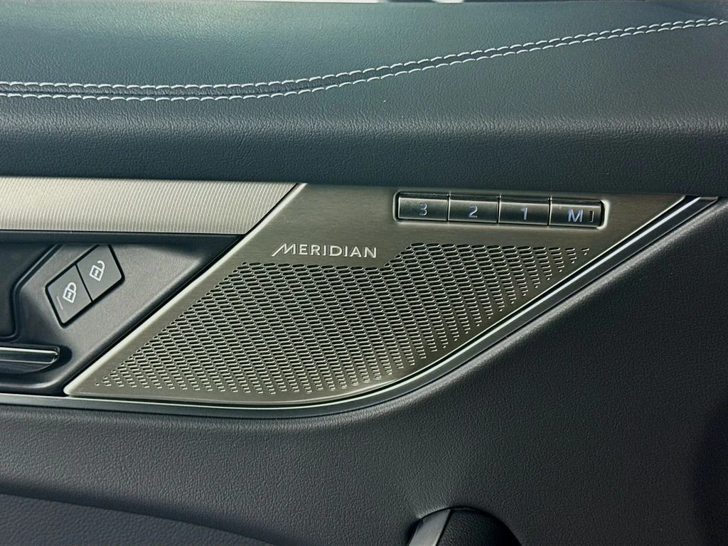 2026 Jaguar F-Pace R-Dynamic S - Photo 18