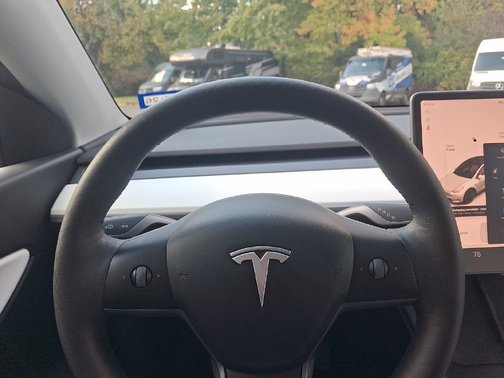 Used 2021 Pearl White Multi-Coat Tesla Long Range image 19