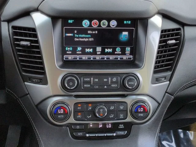 Used 2018 Silver Chevrolet LS image 18