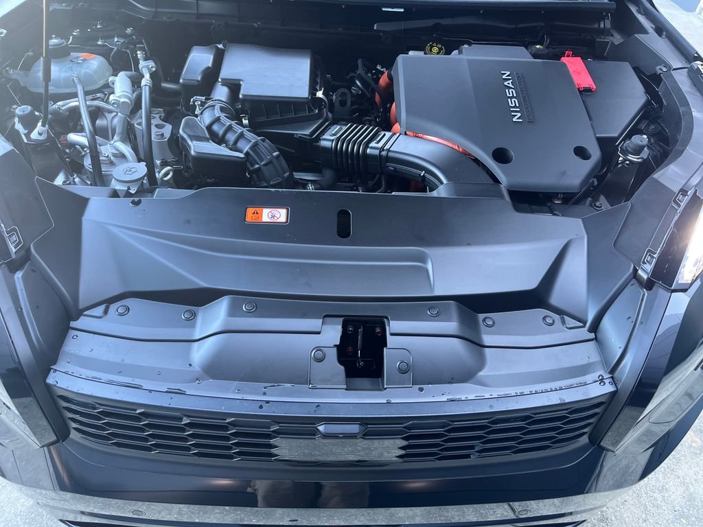 New 2026 Black Nissan SL image 24