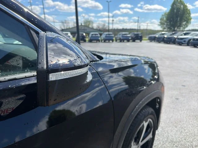 New 2026 Deep Black Pearl Volkswagen 2.0T SE image 33