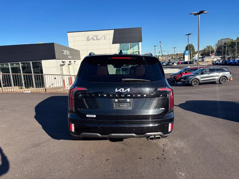 Used 2024 Black Kia SX-Prestige X-Line image 7