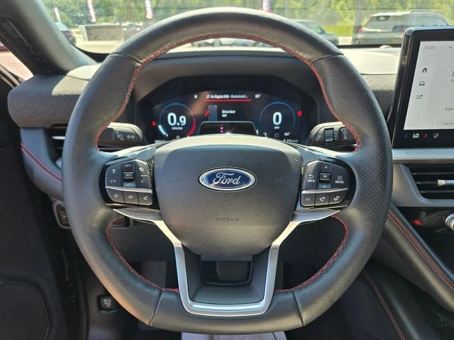 Used 2025 Black Ford ST-Line image 33