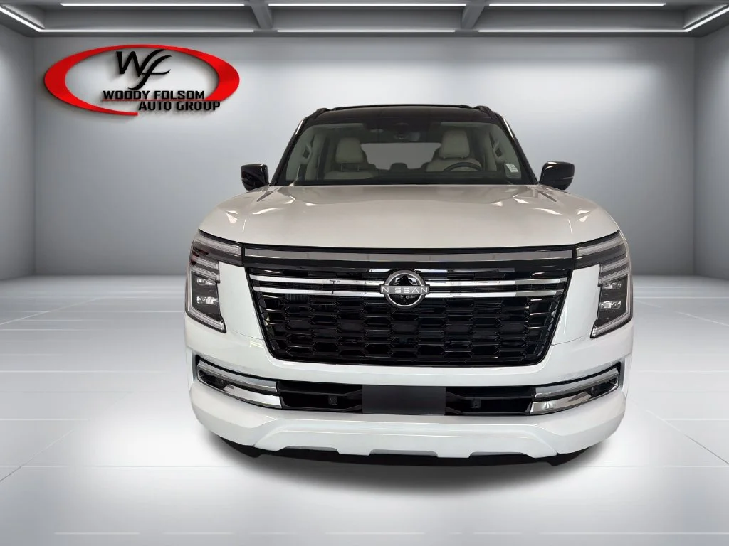 New 2026 White Nissan Platinum Reserve image 2