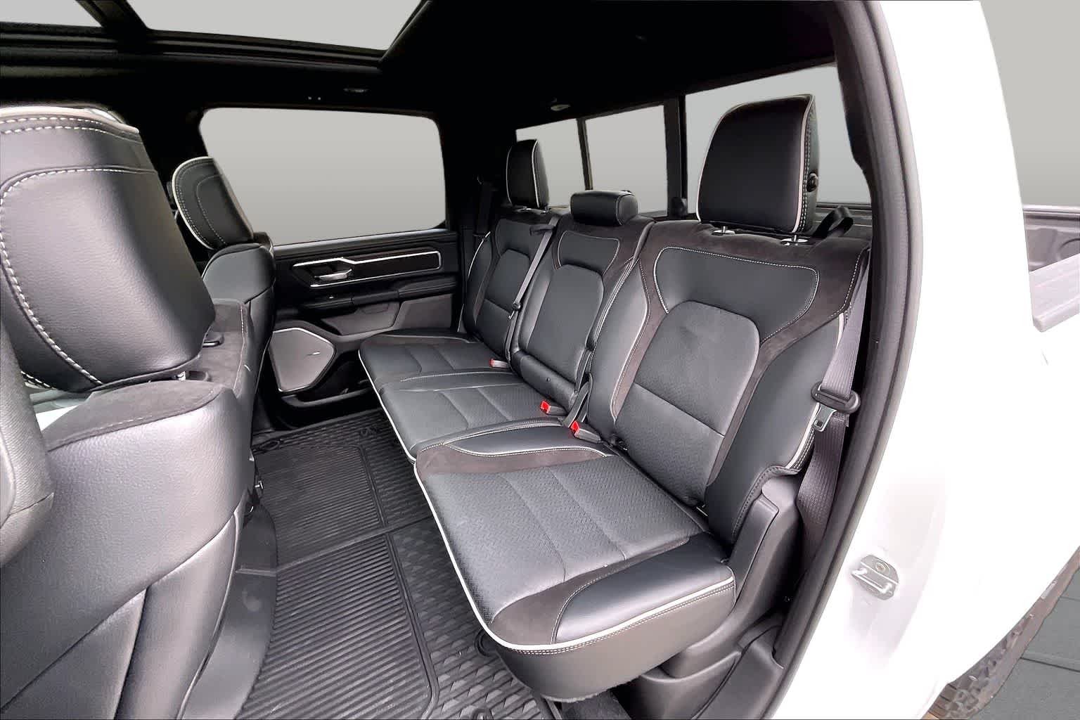 New 2026 Bright White Clear-Coat Exterior Paint RAM Laramie image 21