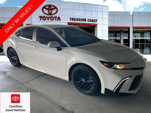 2026 Toyota Camry SE