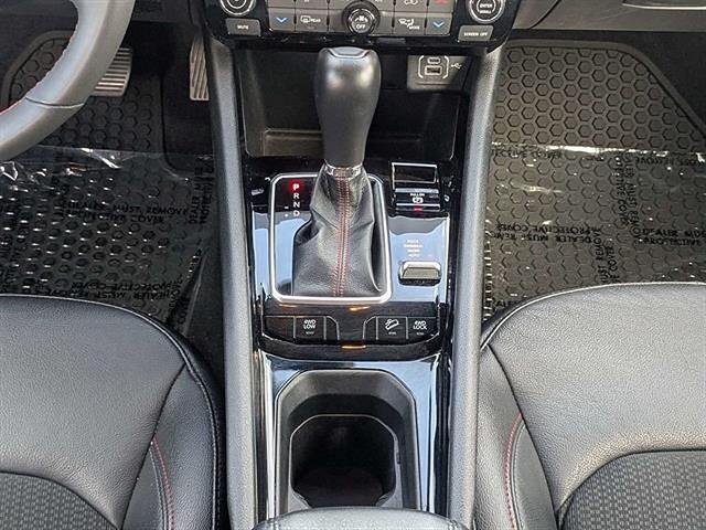 Used 2025 Bright White Clearcoat Jeep Trailhawk image 19