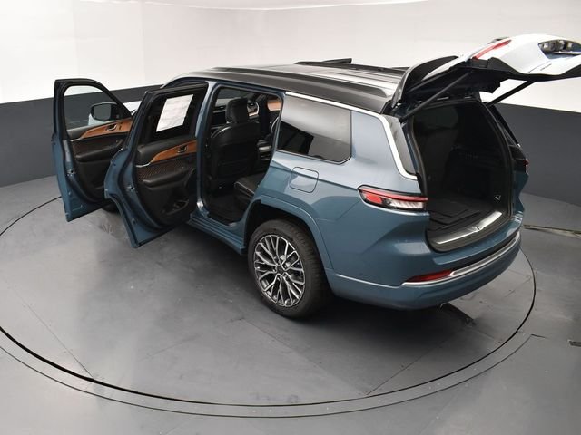 New 2026 Steel Blue Exterior Paint Jeep Summit image 28