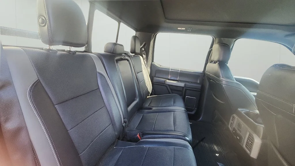 Used 2018  Ford Raptor image 11