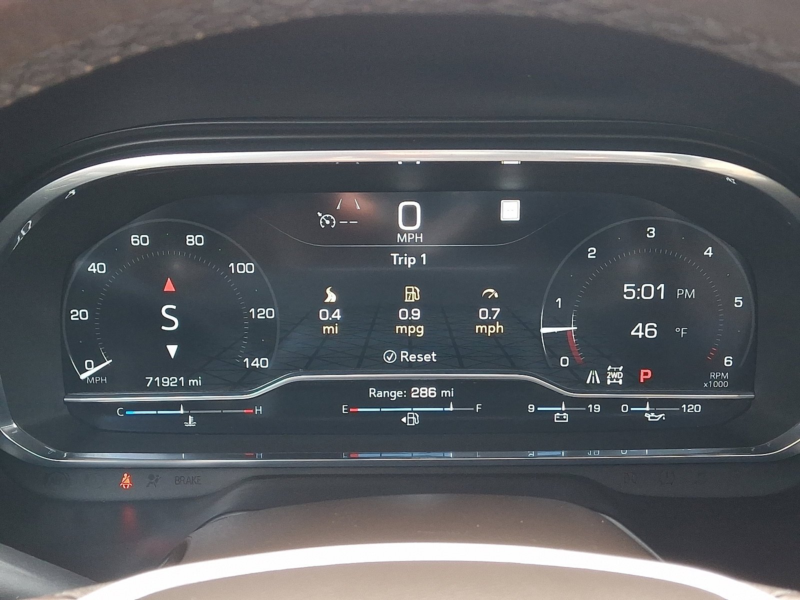 2023 GMC Yukon XL SLT - Photo 23