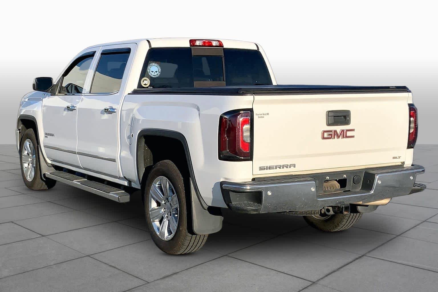 Used 2018 Summit White GMC SLT image 12
