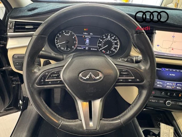 Used 2019 Black INFINITI LUXE image 22