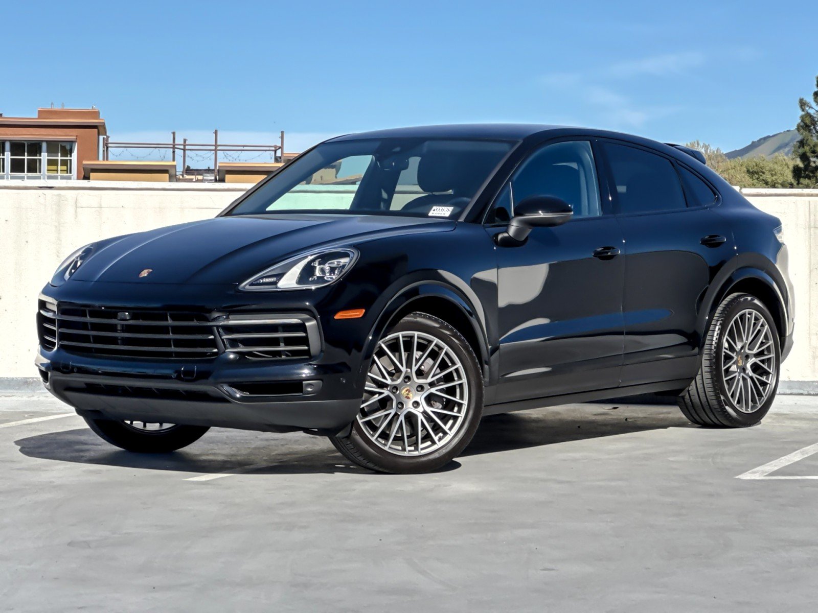 2023 Porsche Cayenne Coup Platinum Edition