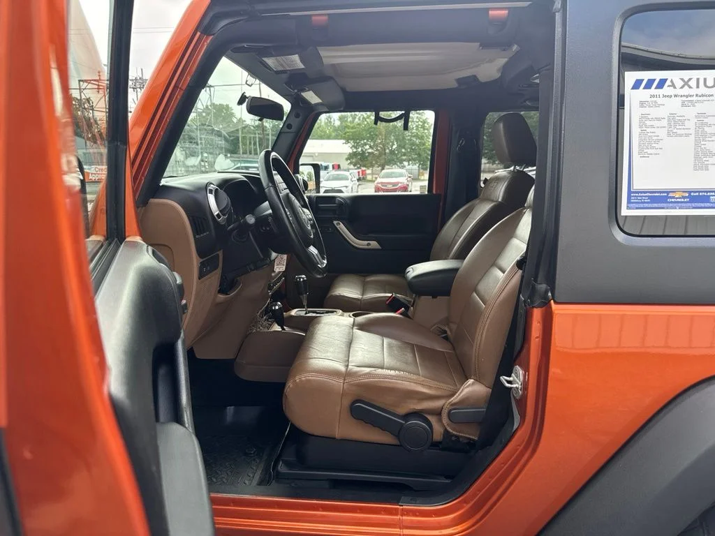 Used 2011 Orange Jeep Rubicon image 13
