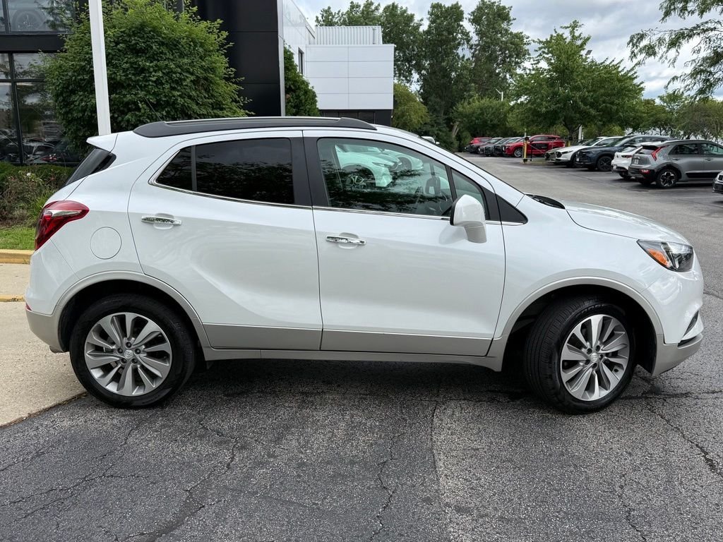 Used 2020 White Buick Preferred image 8