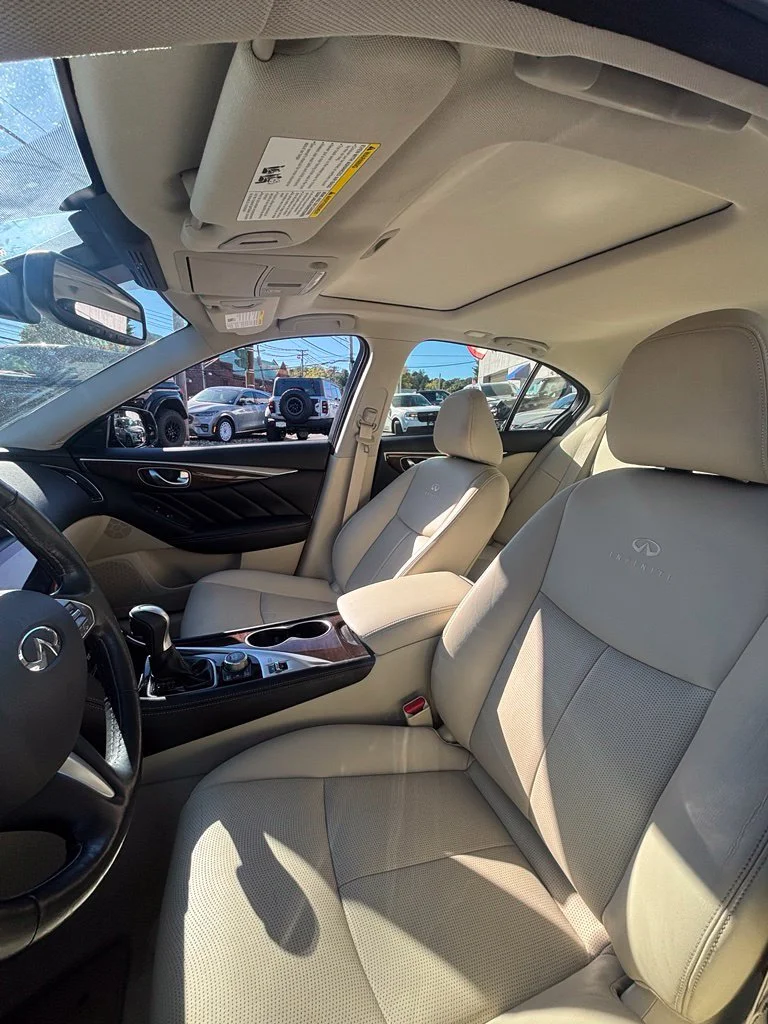 Used 2014 Brown INFINITI Premium image 19