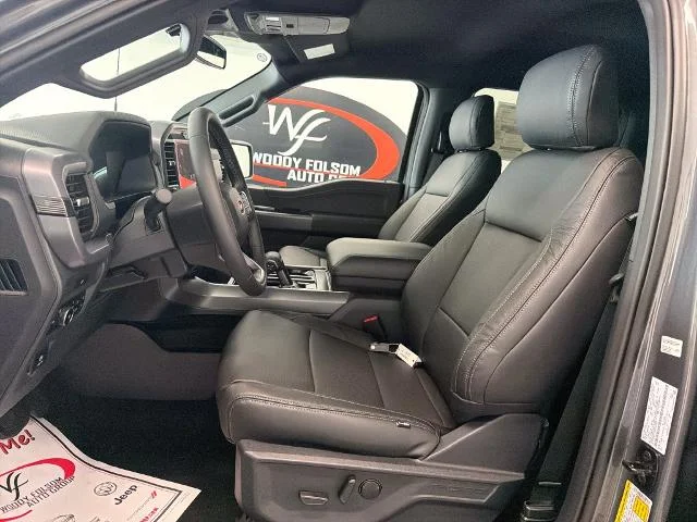 New 2026 Carbonized Gray Metallic Ford XLT image 31