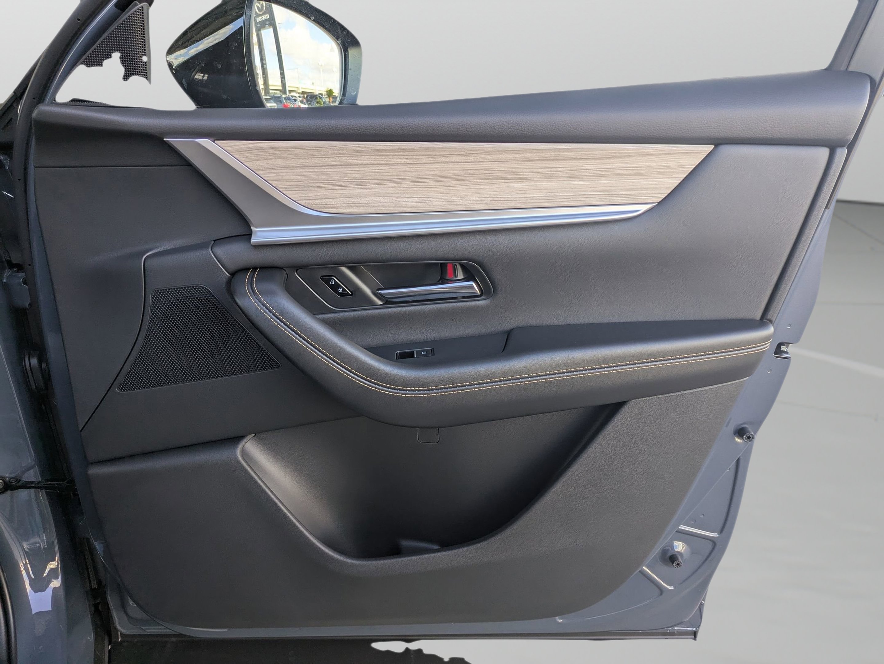 New 2025 Polymetal Gray Metallic Mazda Premium AWD image 13