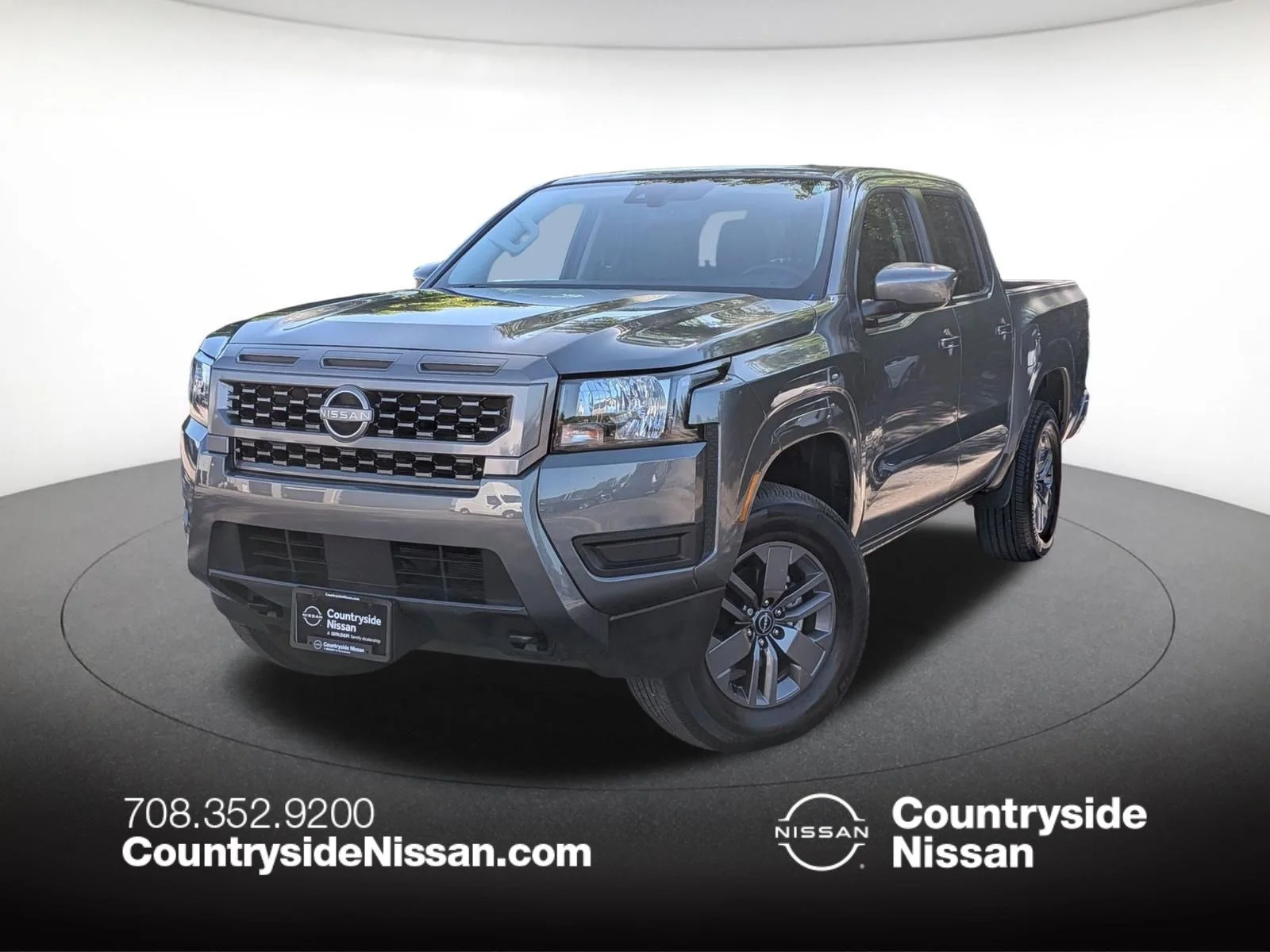 2025 Nissan Frontier SV Crew Cab 4X4 SWB's photo