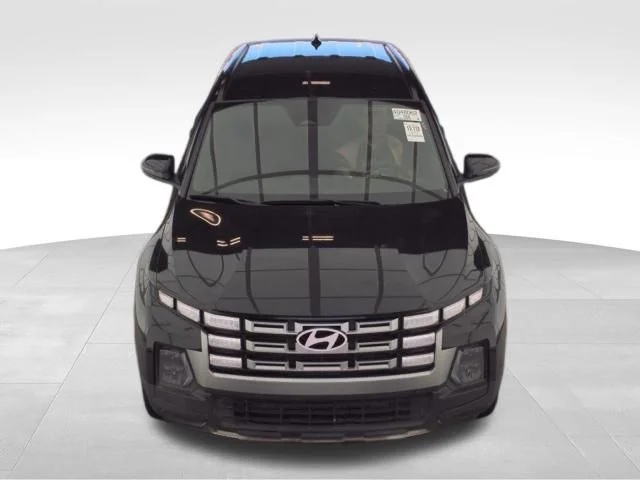 Used 2025 Black Hyundai SEL image 3