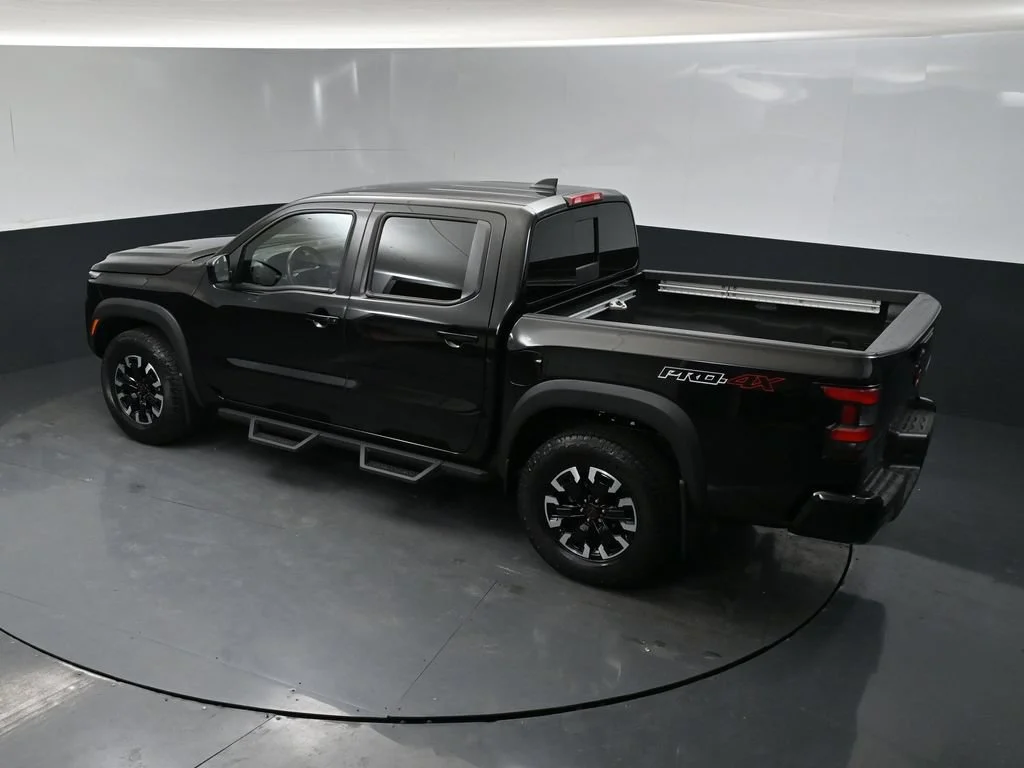 Used 2023 Black Nissan PRO-4X image 38