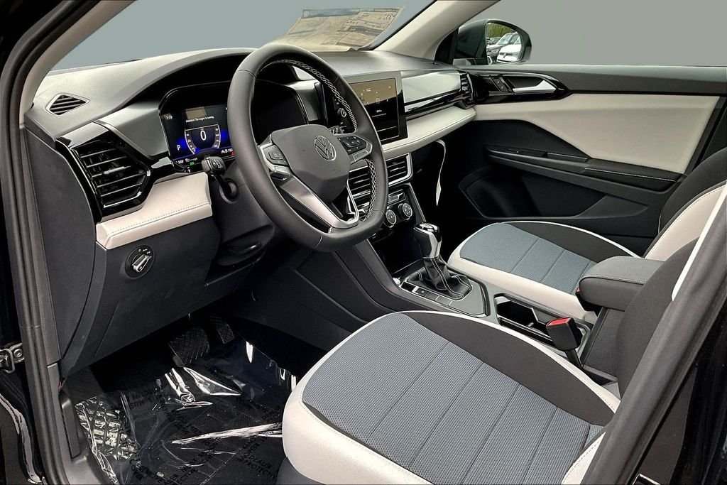 New 2026 Black Volkswagen 1.5T S image 17