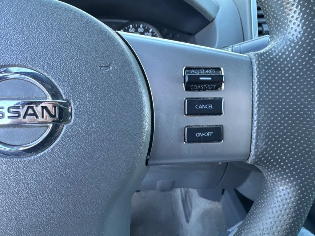 Used 2017 White Nissan S image 23