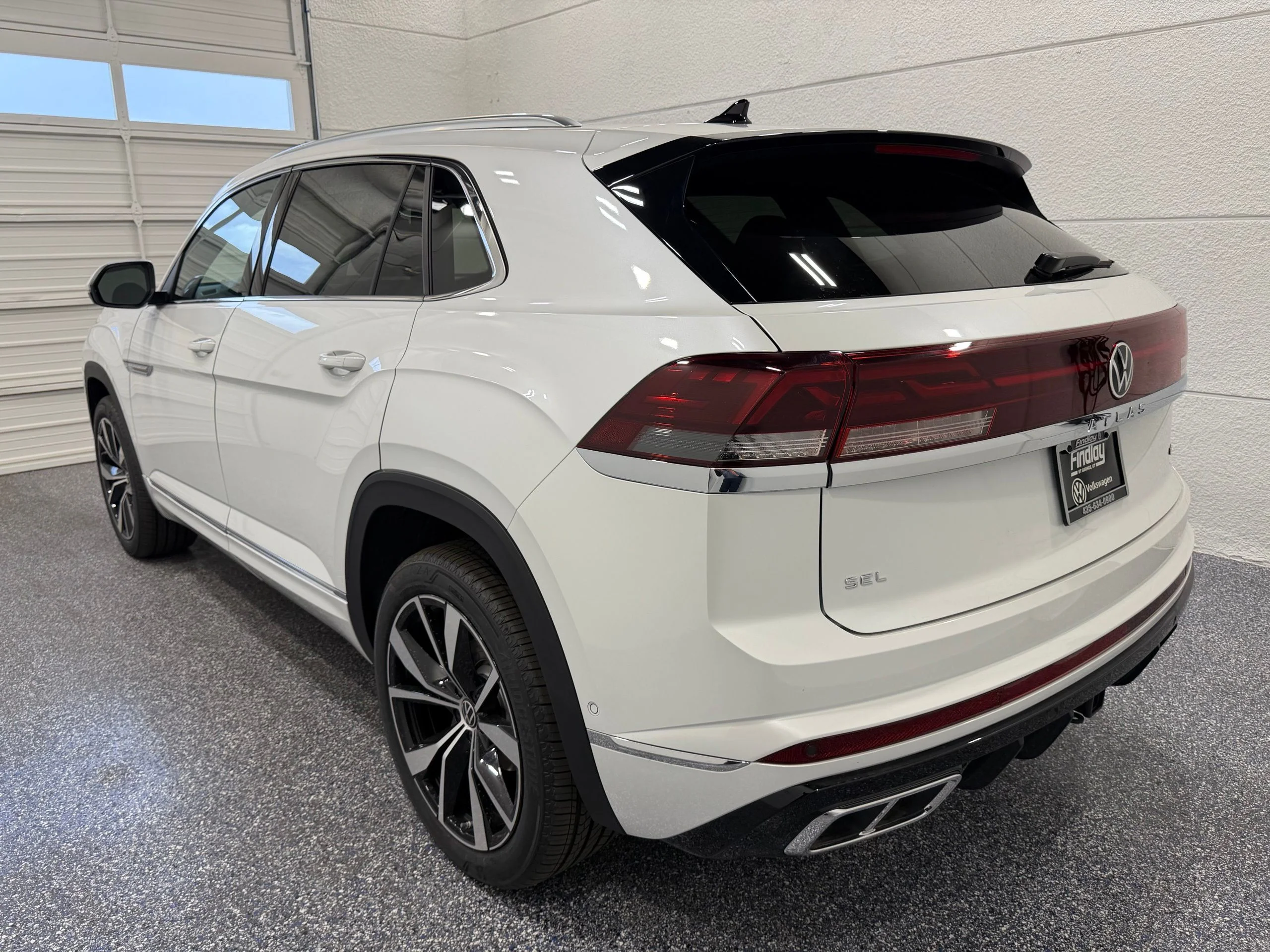 New 2026 White Volkswagen 2.0T SEL Premium R-Line image 4