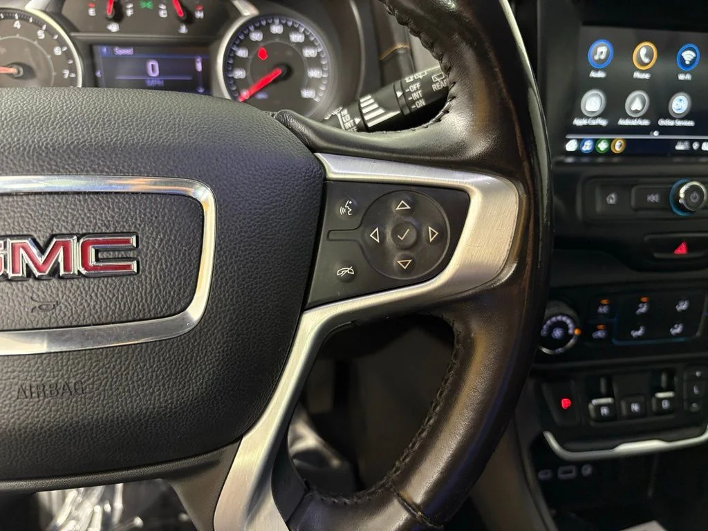 Used 2019 Black GMC SLE image 20
