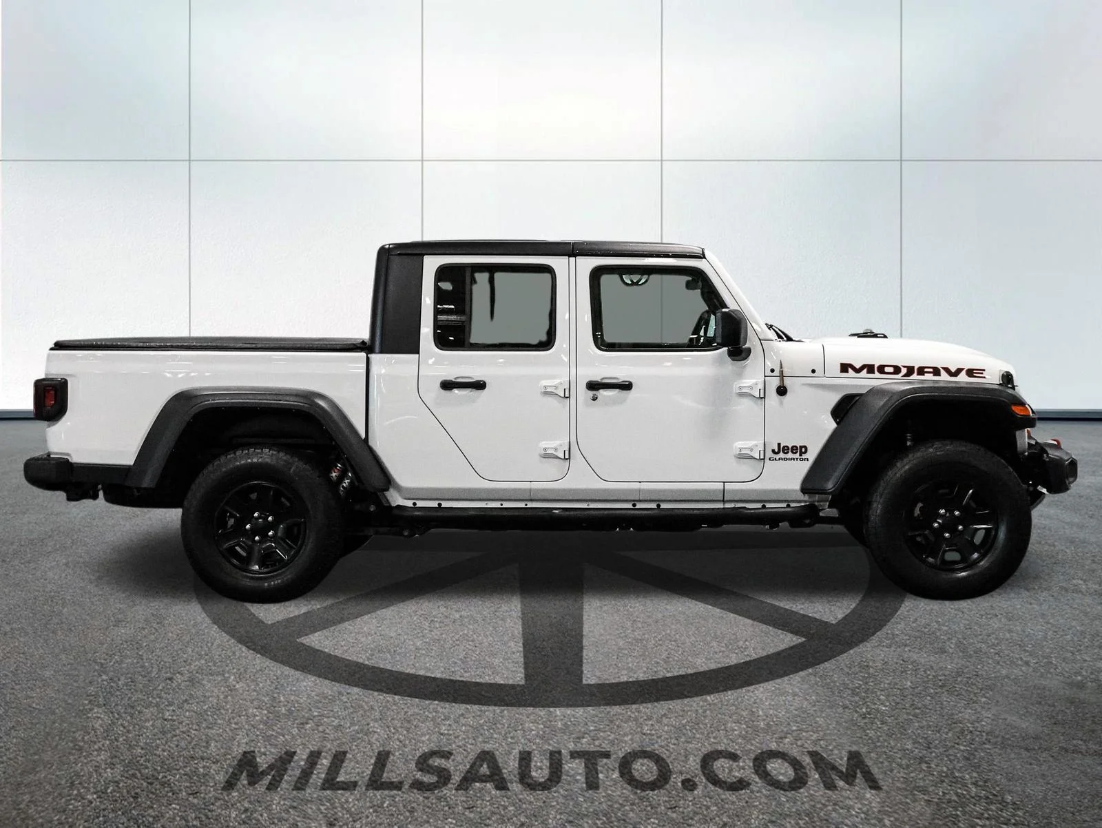 Certified Used 2021 Bright White Clearcoat Jeep Mojave image 9