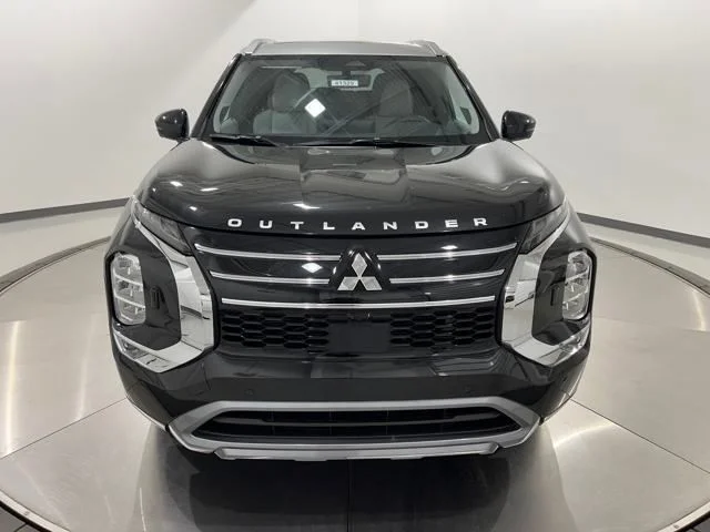 2025 Mitsubishi Outlander SEL Platinum Edition - Photo 8