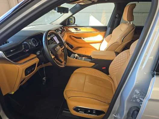 Used 2025 SILVER Jeep Summit Reserve image 7