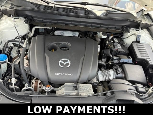 Used 2021 Snowflake White P Mazda Touring image 11