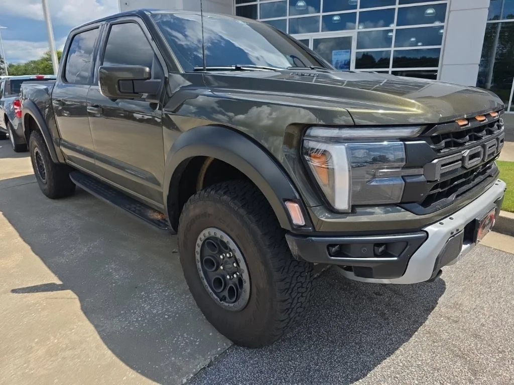 Used 2025 Green Ford Raptor image 8