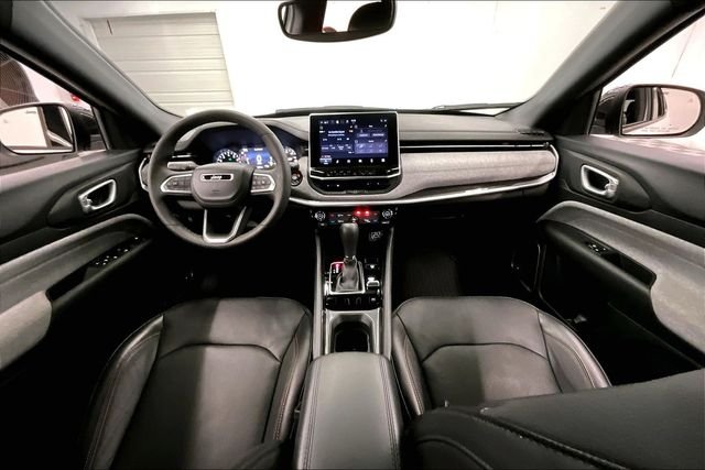 2023 Jeep Compass Latitude Lux - Photo 18