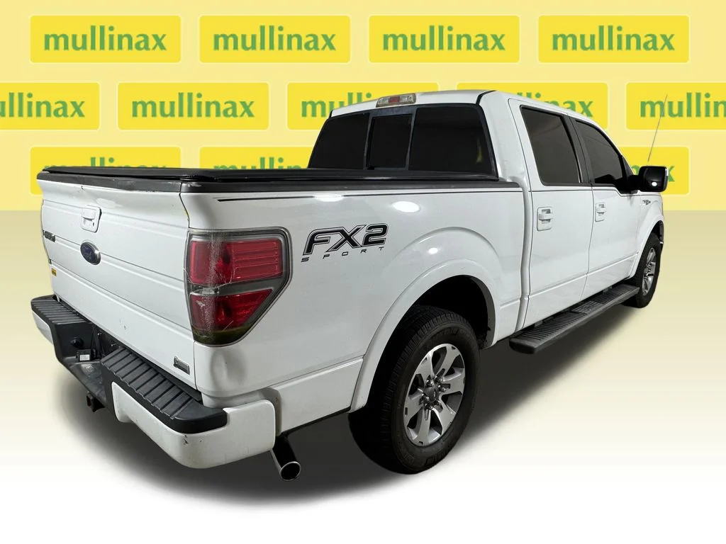 Used 2010 White Ford XLT image 5
